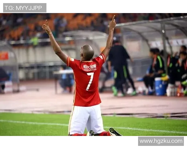 中超激战上海上港迎战广州恒大全程回顾与精彩瞬间分析